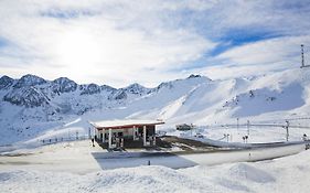 Pic Maia Mountain Hotel